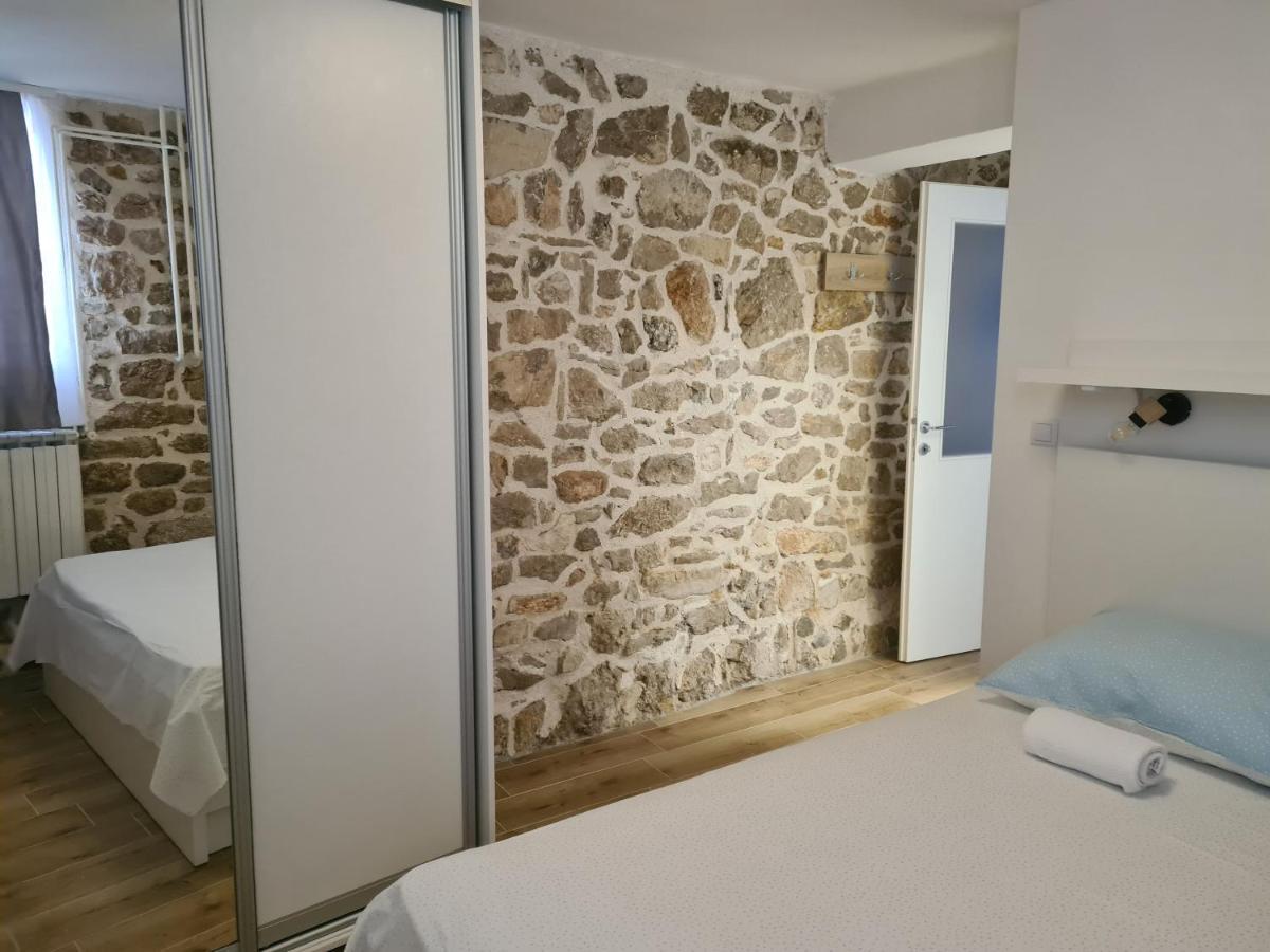 Apartman Kale Šibenik Eksteriør billede