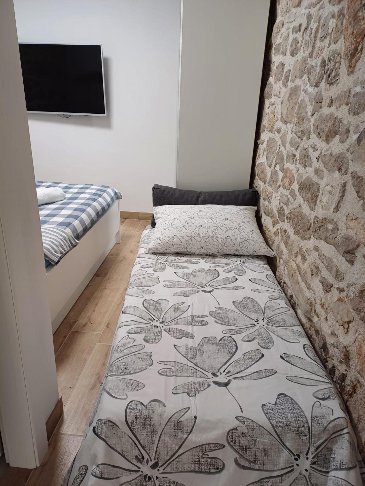 Apartman Kale Šibenik Eksteriør billede